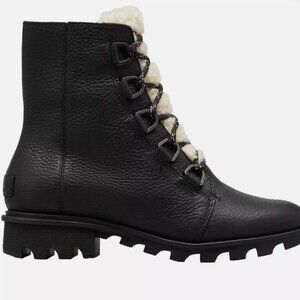 Sorel Phoenix Short Lace Cozy Black/Noir Boots NWT Size 7.5
